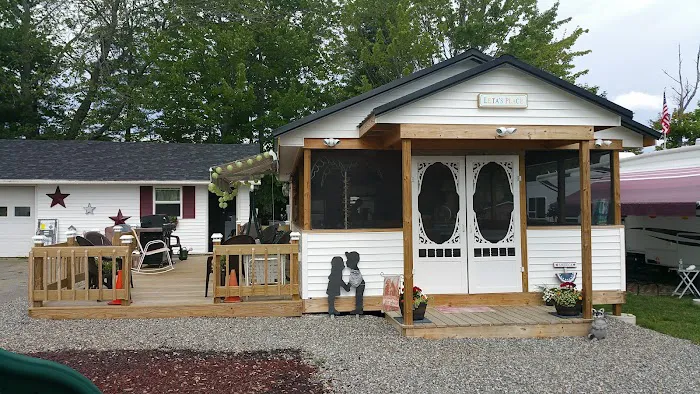 Holden Family Campground Picture 2