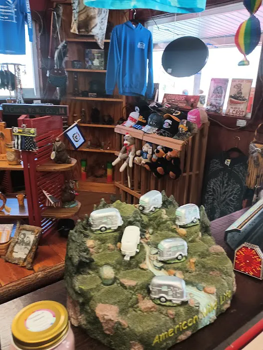 Broken Wheel Campground Picture 7