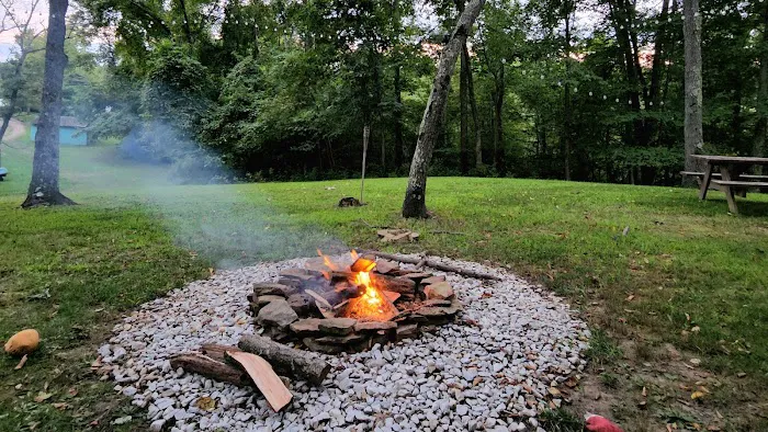 Hillview Acres Campground Picture 1