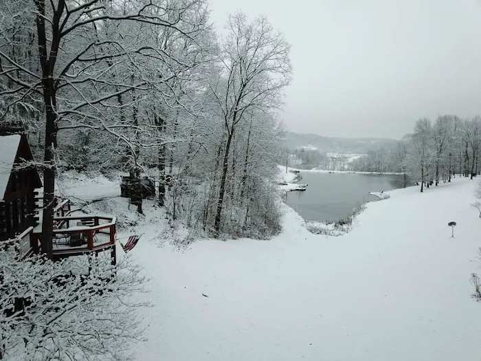 Eagle Rock Lodge Picture 8