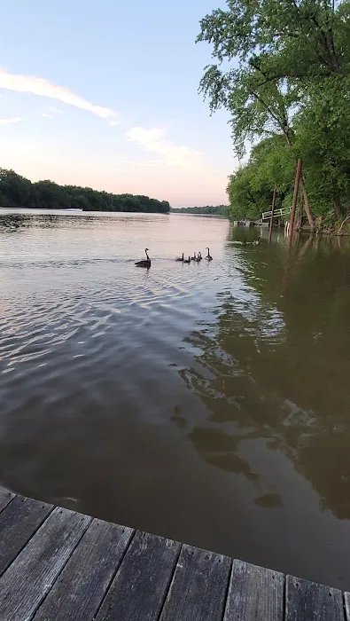 River Valley Campground Picture 1