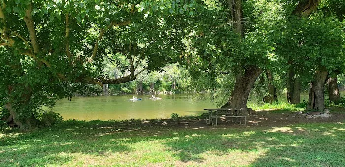 Breeden Bottom Campground Twin River Picture 5