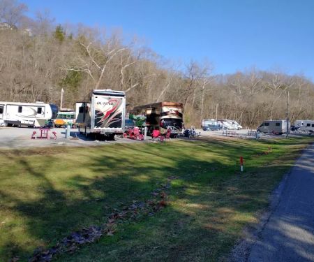 Blowing Springs Campground