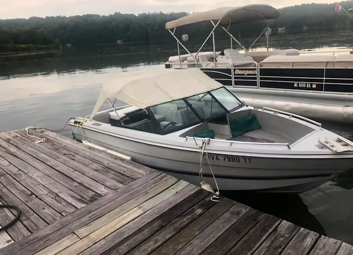 TUCK-AWAY CAMPGROUND Picture 3