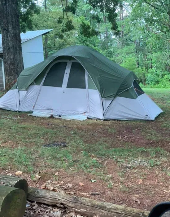 TUCK-AWAY CAMPGROUND Picture 5