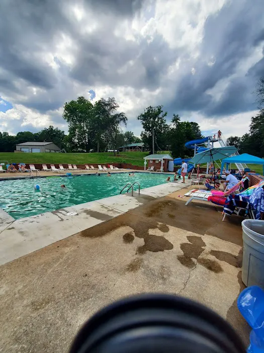 Elkhorn Lake & Campground Inc Picture 8