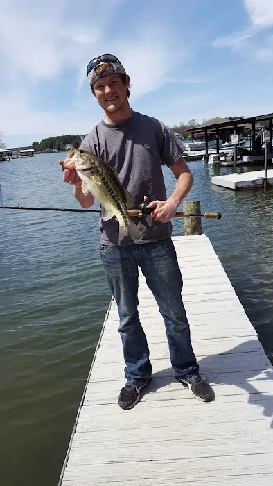 Eagle's Roost Picture 3