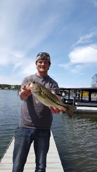 Eagle's Roost Picture 4