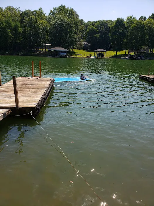 Lazy Cove Campground Picture 10