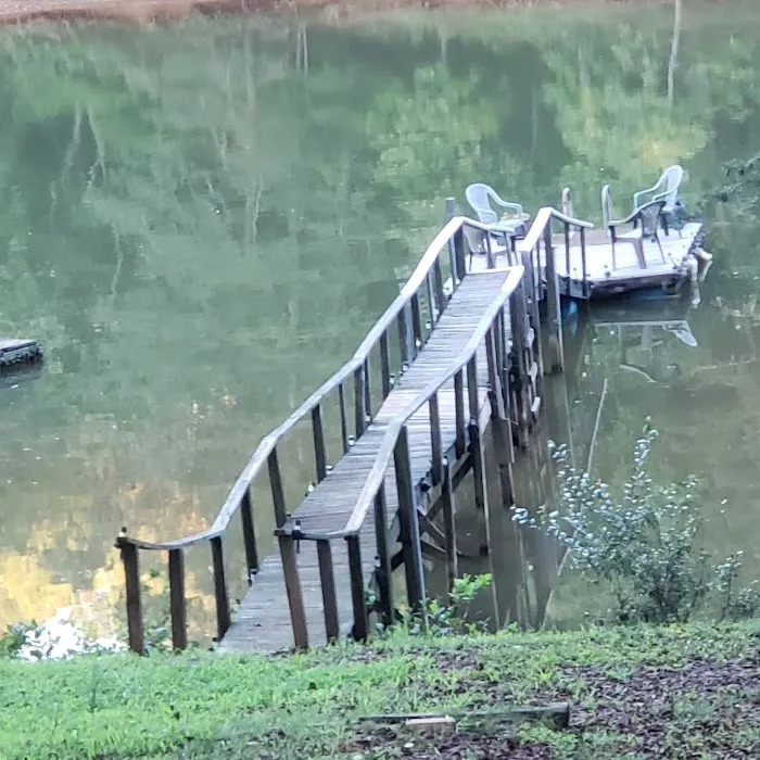 Lazy Cove Campground Picture 5