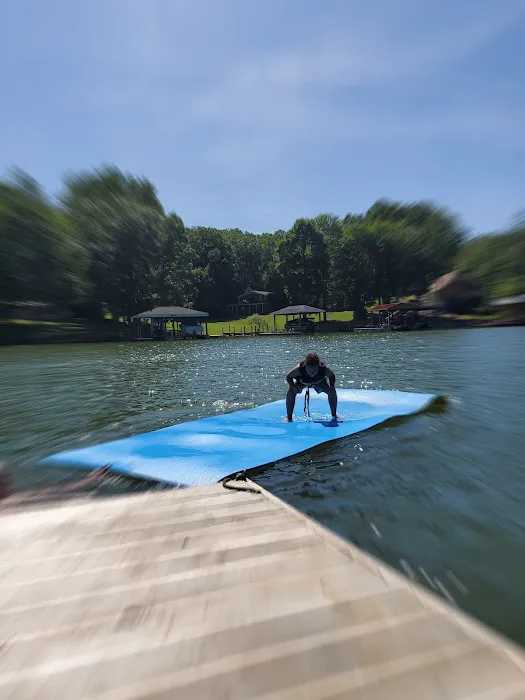 Lazy Cove Campground Picture 2