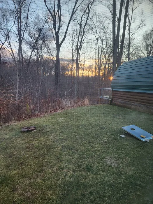 Don's Cab-Inns Campground Picture 7