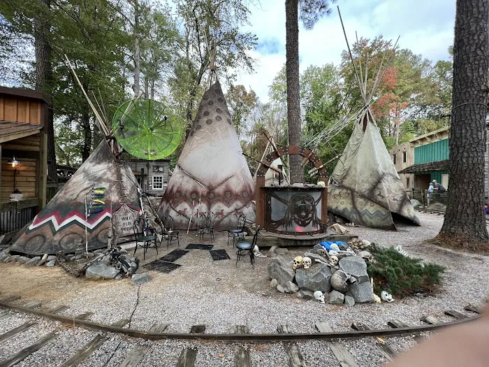 Farm Country Campground Picture 6
