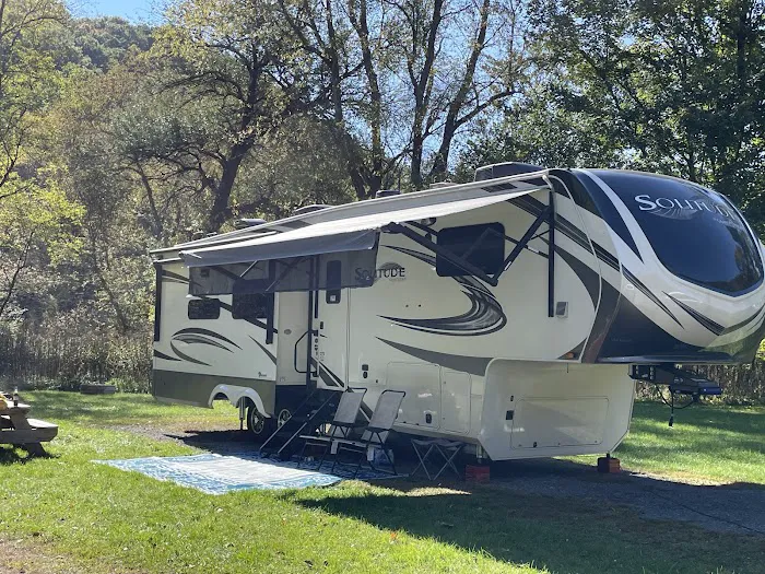 Marlinton Creek and Trail Campground Picture 9