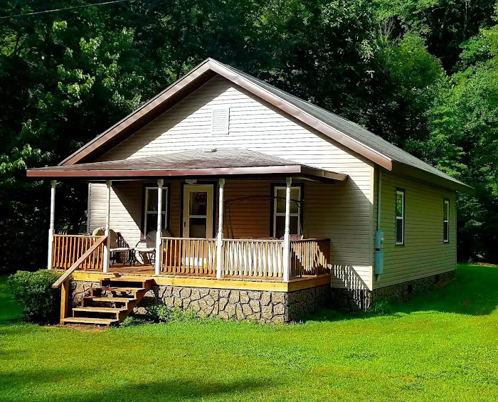 K & N Campground and Cabin Rental Picture 5