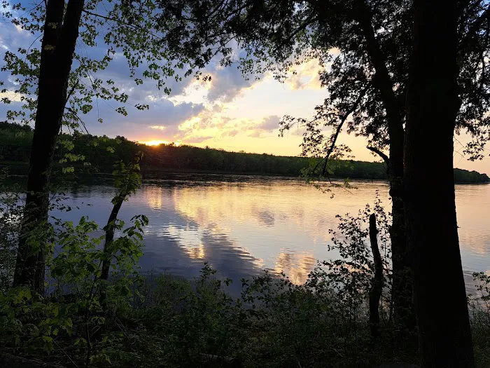 Point Passadumkeag River Cabins Picture 4