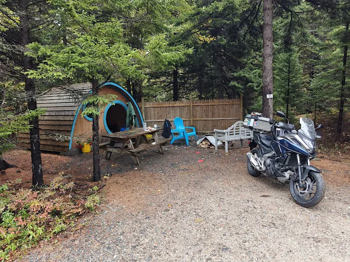Quietside Campground & Cabins Picture 9