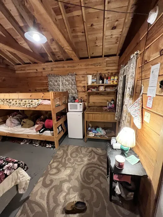 Quietside Campground & Cabins Picture 8
