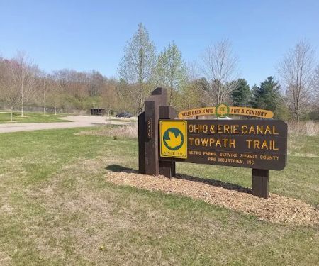 Ohio And Erie Canal Towpath Trail Campsite