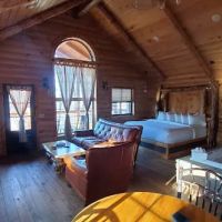 Whispering Pines Tree House ico