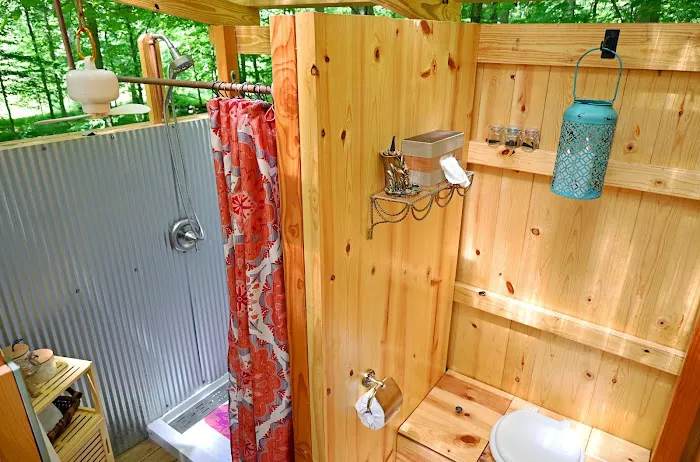 Canvas Cottages Glampsites Picture 7