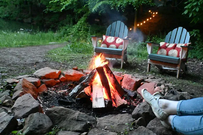 Canvas Cottages Glampsites Picture 4