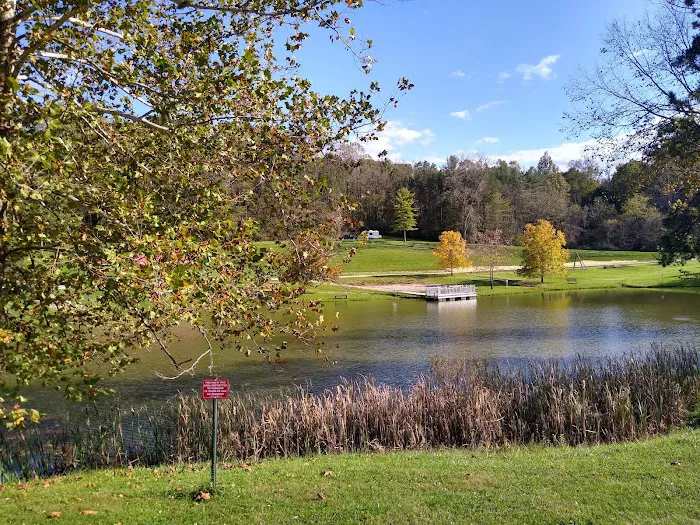 Jesse Owens State Park - Hook Lake Campground Picture 5