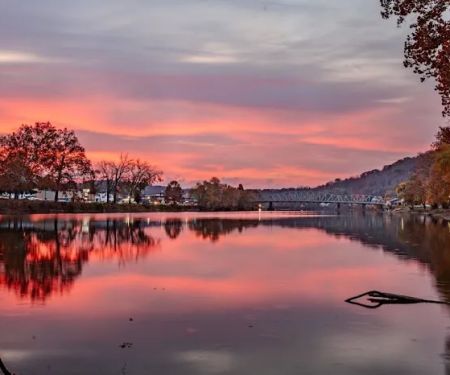 Riversedge Campground & Marina