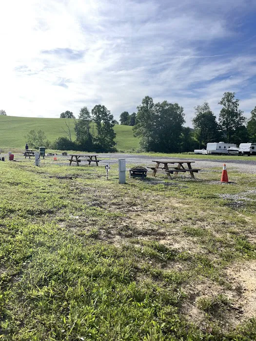 Breezy Run Campground Picture 8