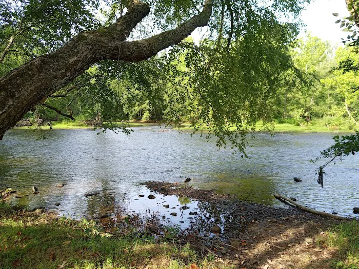 Elk River Camp and RV Picture 2