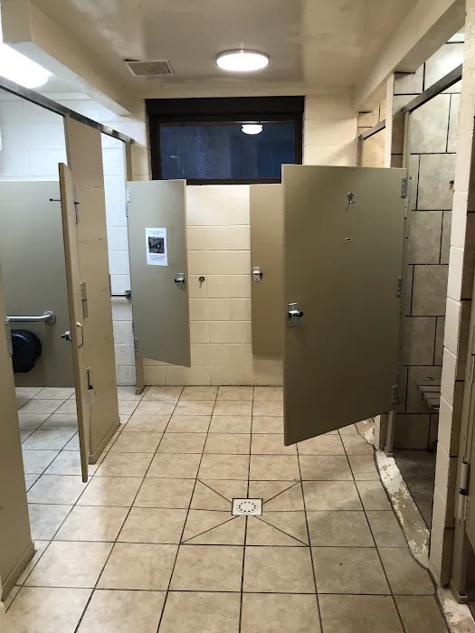 Riverside Campground Picture 2