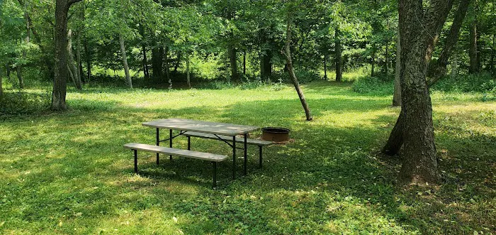 River Trail Hollow Campground Picture 2