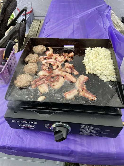 Moncove Campground at Moncove Lake Picture 2