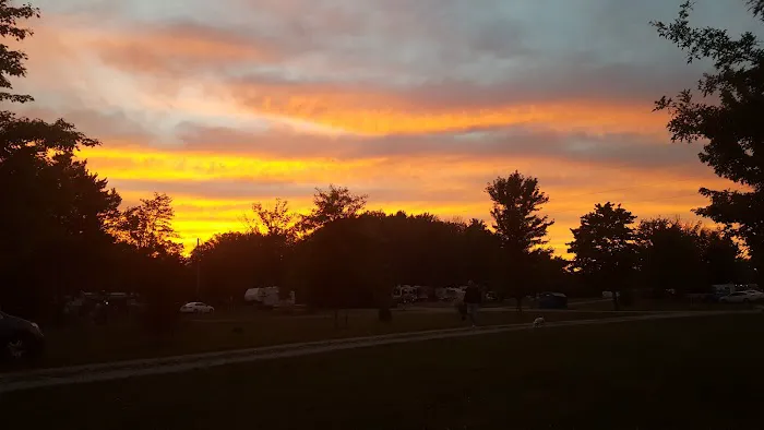 Pier-Lon Park Picture 6