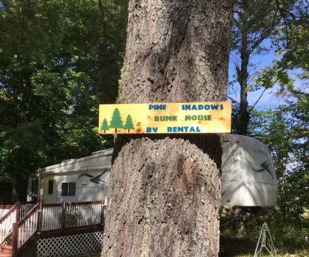 Pine Grove Campground & Cottages
