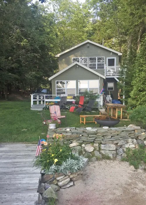 Cozy Cove on Tunk Lake Picture 2