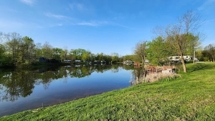 Sunset Lake Campgrounds Picture 3