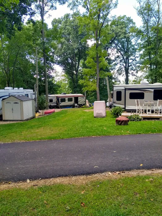 Long Lake Park Campground Picture 7