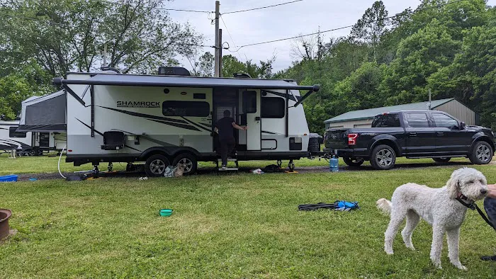 RiverView Kampground and Marina Picture 4