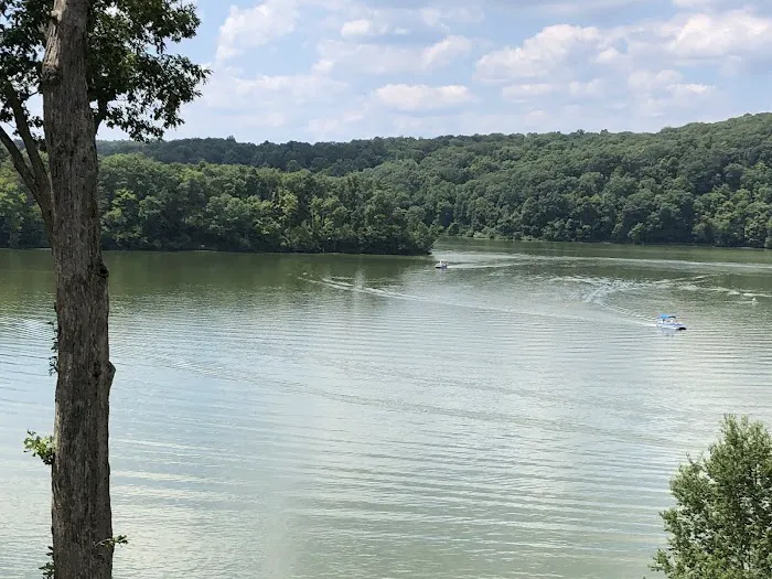 Burr Oak Cove Campground Picture 9