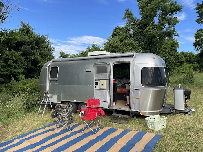 Muddy Creek Campground and Farm Picture 3