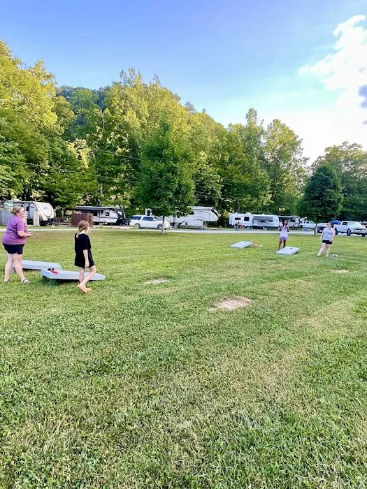 Greenbrier River Campground, Cabins and River Trips Picture 6