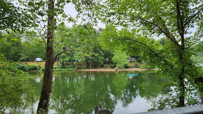 River Ridge Campground Picture 3