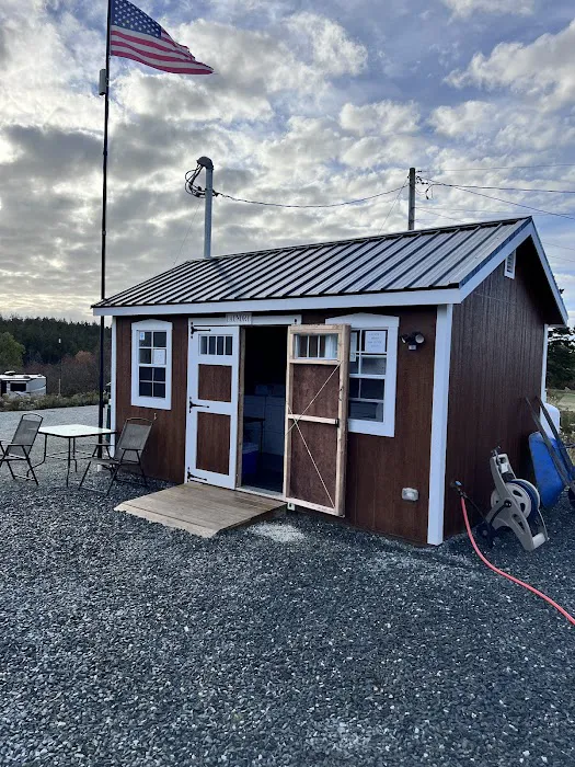 Henry Cove RV Park Picture 7