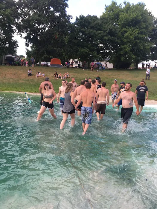 Hickory Lake Campgrounds Picture 3