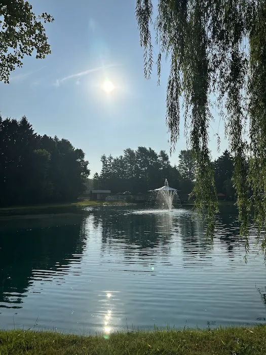 Freedom Valley Campgrounds Picture 3