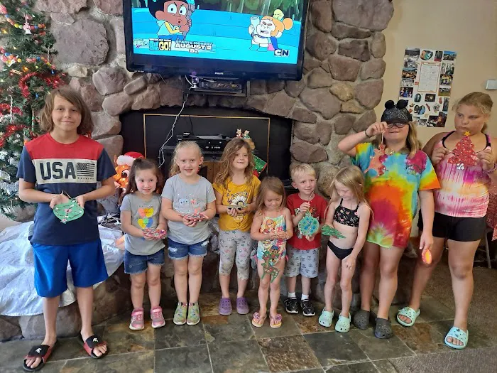 Wally World Riverside RV Resort & Camping Picture 9