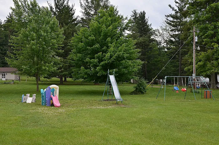 Sunset Springs Family Campground Picture 7