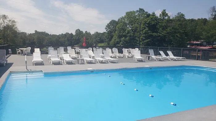 LA-Z Acres Campground Picture 7