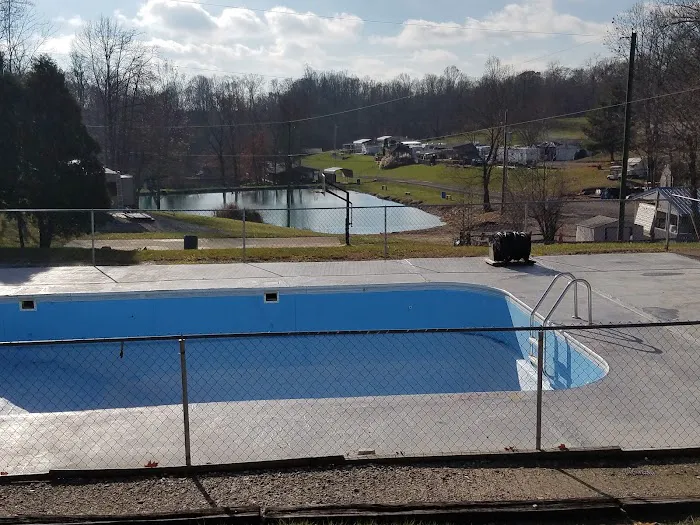 LA-Z Acres Campground Picture 10